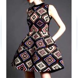 Carpetbag Fit&Flare Geometric Patterned Sleeveless, Crew Neck Lined Dress, Med